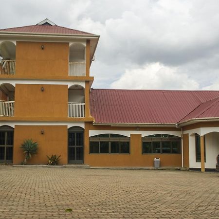 Rays Hotel Mbarara Exteriör bild