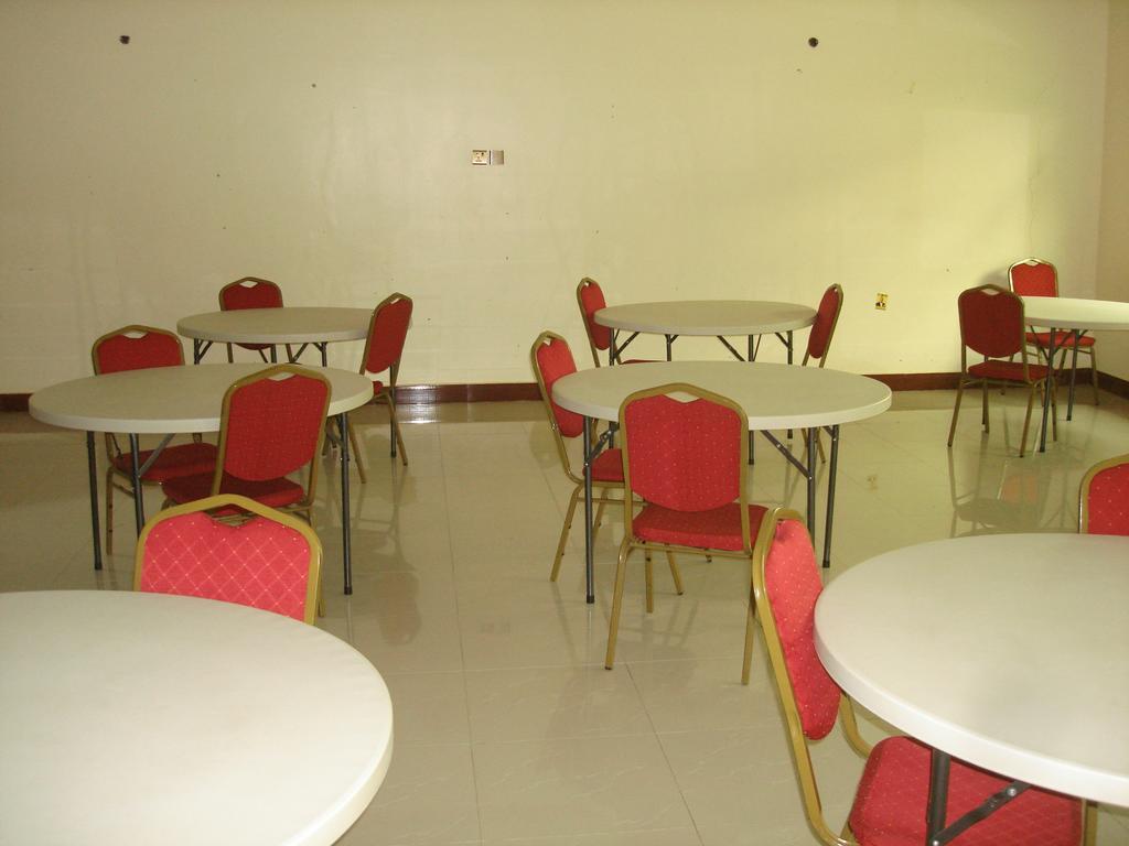 Rays Hotel Mbarara Exteriör bild